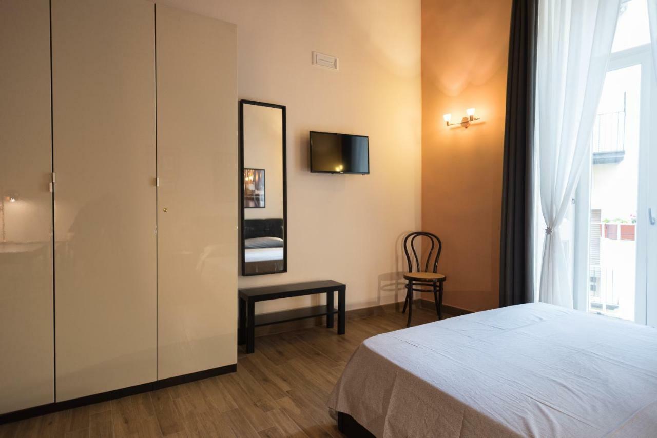 Al Borgo Orefici Napels Buitenkant foto